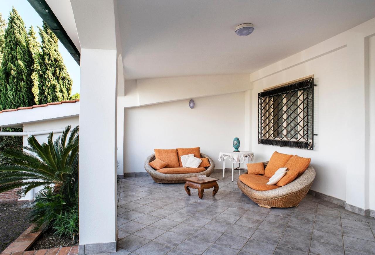 Villa Eva Crispiano 外观 照片